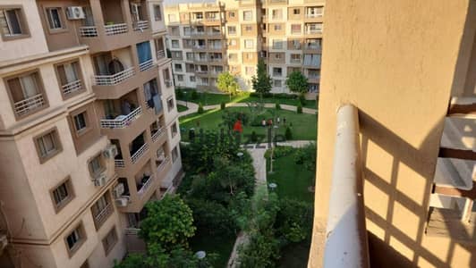 Apartment 103m for Sale with a Stunning Garden View in Madinaty B6