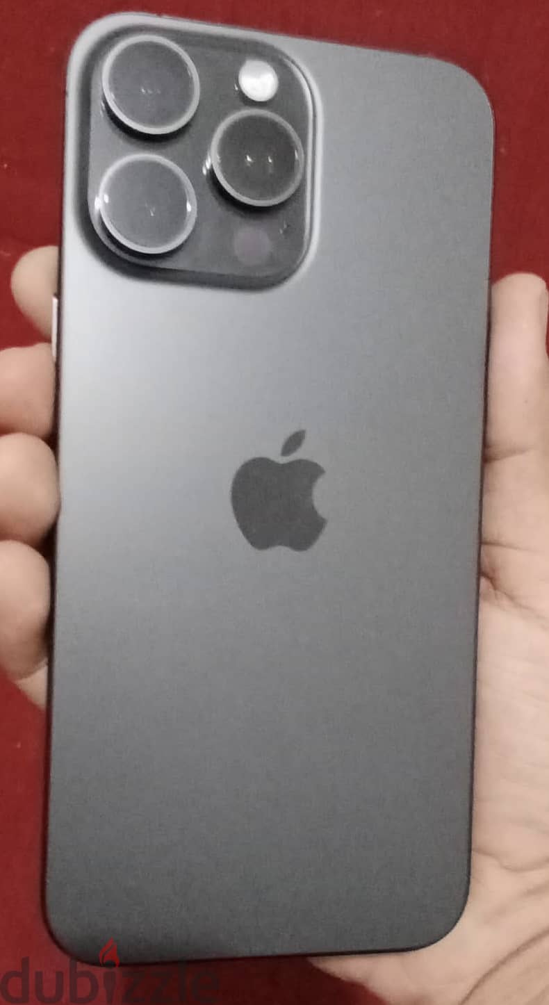 iPhone 15 pro max 6