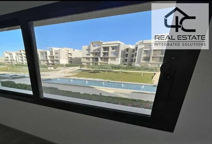 Ready to move apartment 220 m with garden fully finished with land scape view for sale with down payment and instalment in fifth square compound 0