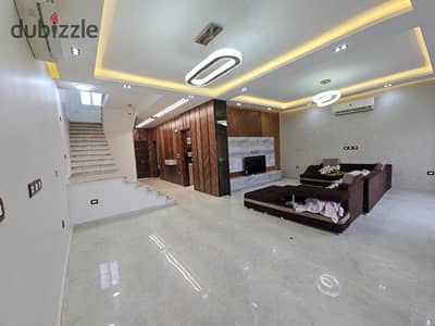 Town House Corner 320m Ultra Super Lux Compound Etapa Sheikh Zayed City