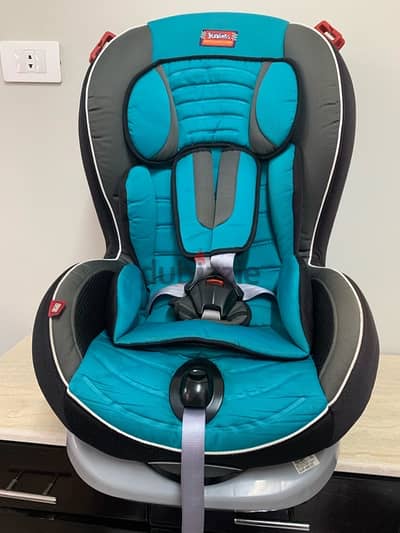 كرسي سيارة ماركة جونيورز Car seat juniors