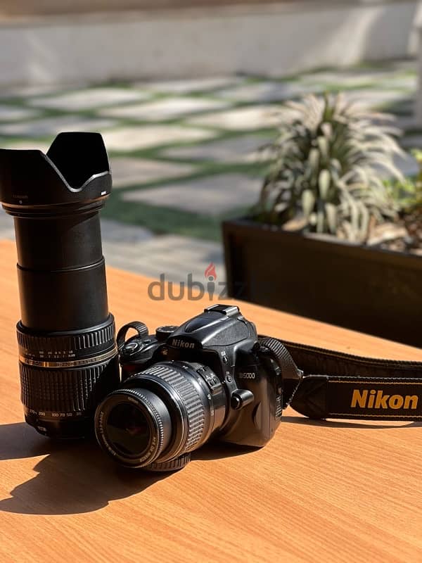 Nikon D5000 2