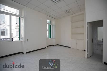 Office for Rent in Raml Station - 1st Floor