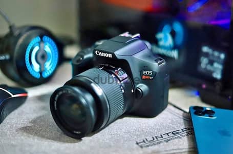 Canon T7 + 18-55 III بكل مشتمالاتها وارد من امريكا مفيش منها في مصر