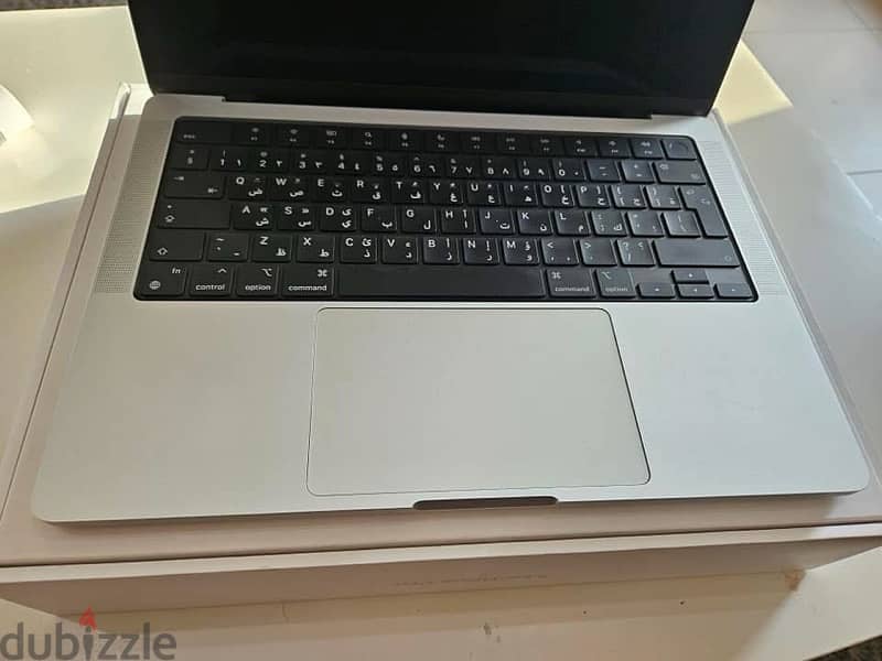 Macbook Pro M1pro 14 Inch 1 Tera جديد تماما بدون ولا خدش اعلي نسخة 3