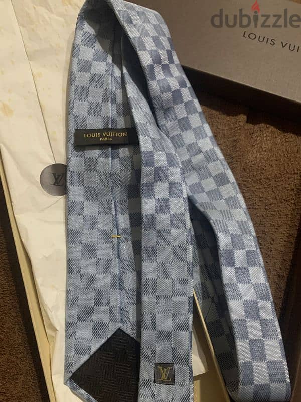 Louis Vuitton Tie ( Cravat ) 3