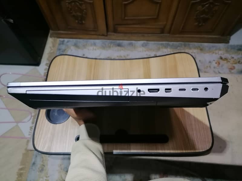 HP ZBook 17 G5 9