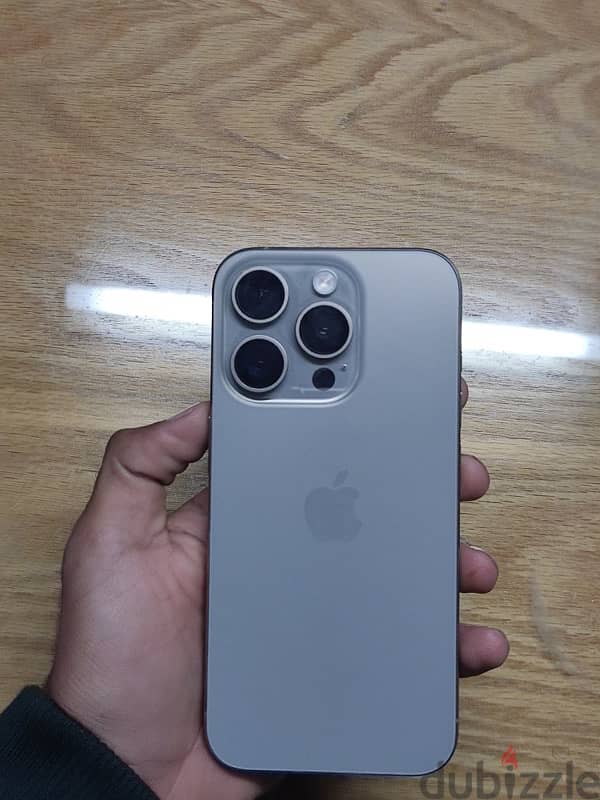 iPhone 15 pro 2sim 1