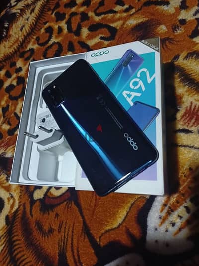 Oppo A92