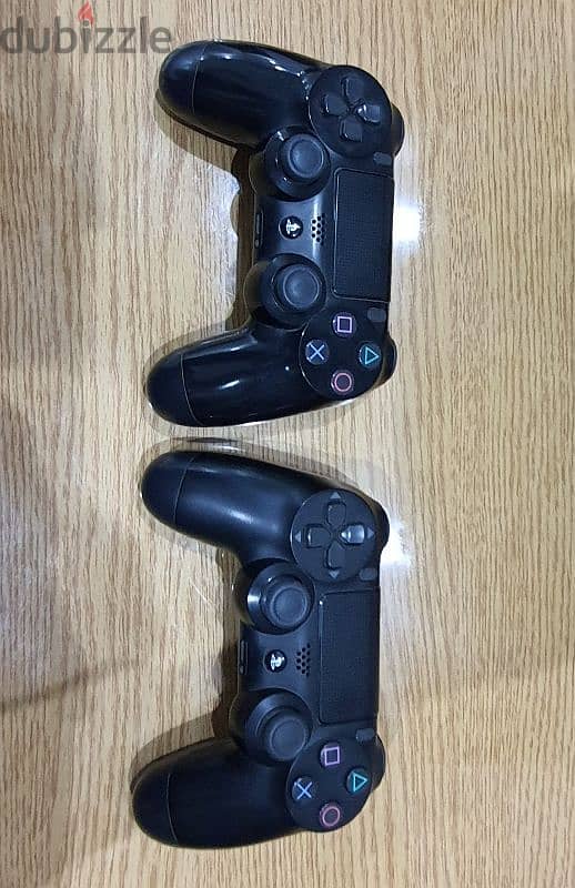 ps4 slim,1tb,2controllers 5