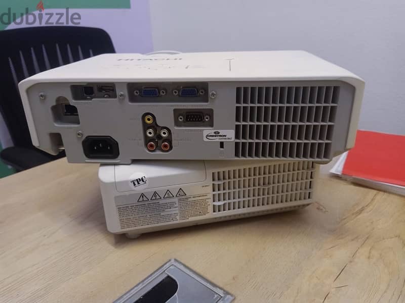 بروجكتور هيتاشي Projector HITACHI CEX250N 2