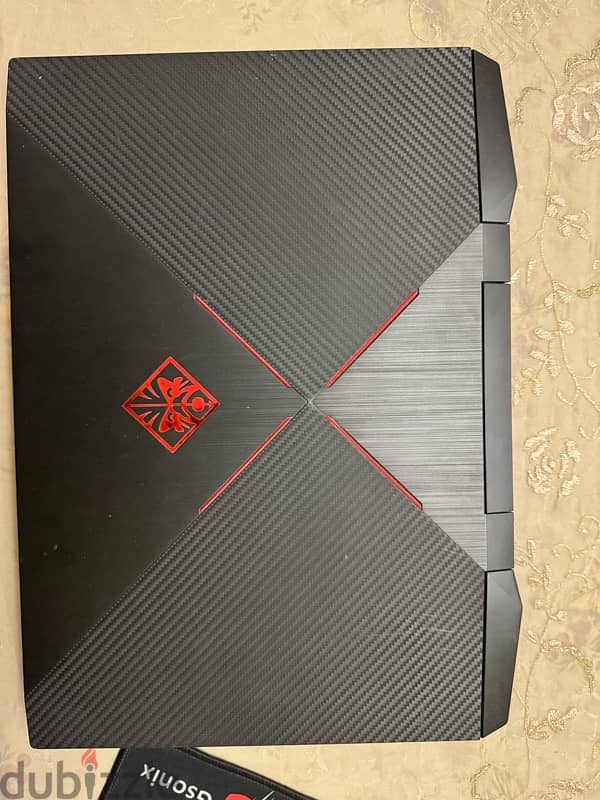 HP omen 15 2019 Intel Core i7 9th- 1660TI  16 GB Ram 512 GB SSD 2