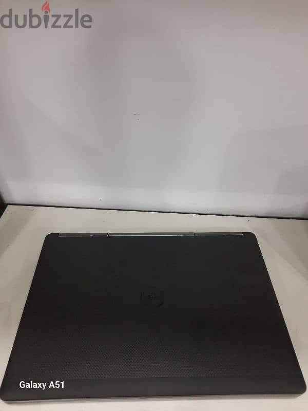 Dell  precision 7710 1