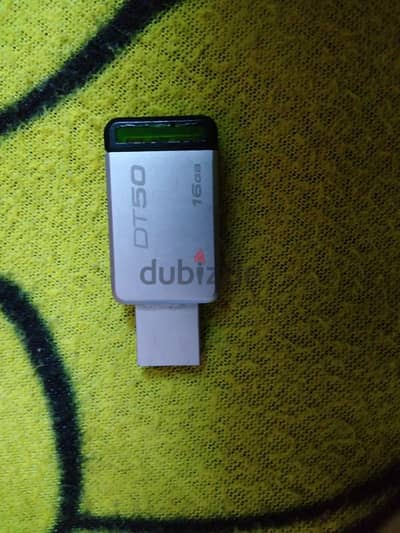 Kingston flash drive 16GB