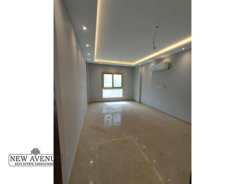 Delivered Fully finished Ground apartment with AC's 3 Bedrooms 2 Bathrooms  and garden in Mountain view icity New cairo 0