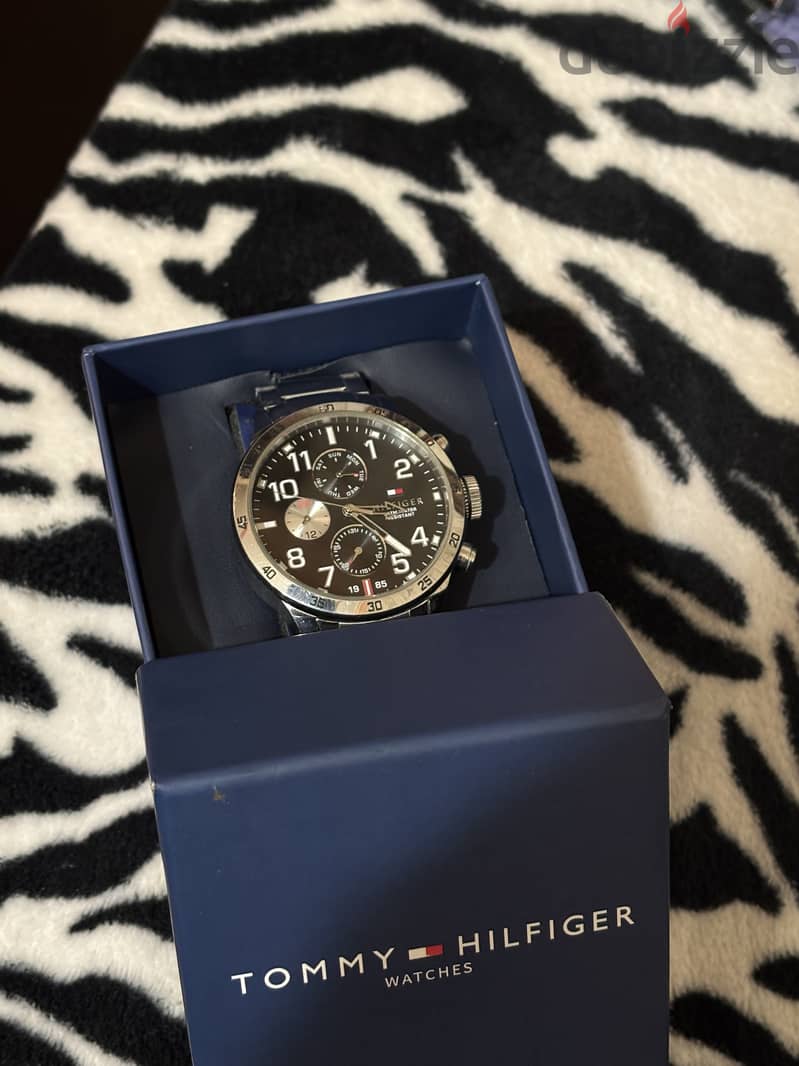 Tommy Hilfiger original watch 2