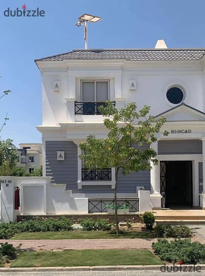 For sale, i-villa roof in i-city compound, 6th of October, from Mountain View | On the Boulevard Road iCity Compound, 6th of October,