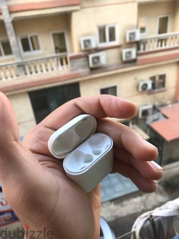 Original Airpods 1st generation Case _ بوكس شحن ايربودز ١ الاصلية 1