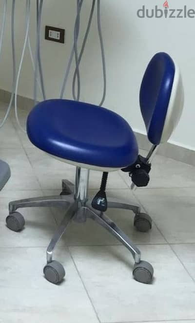 Dental stool كرسي طبيب أسنان