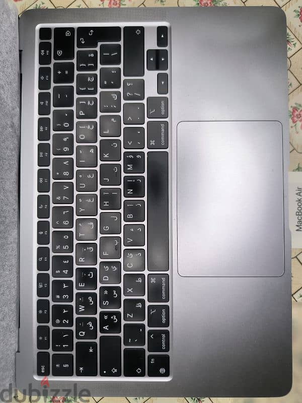 MacBook air M1 98% 512 Ar En  A+++ condition with all contents 1