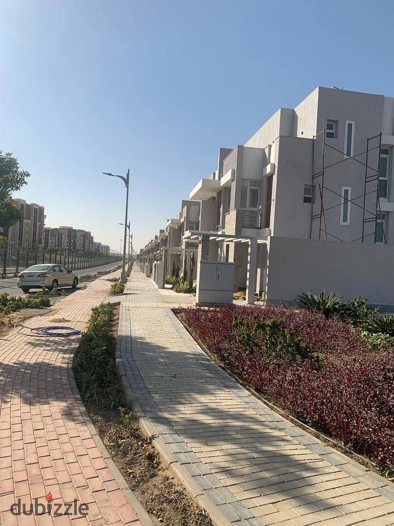 Twin House for sale 400m New Captil (Al- Maqsed ) Open view 0