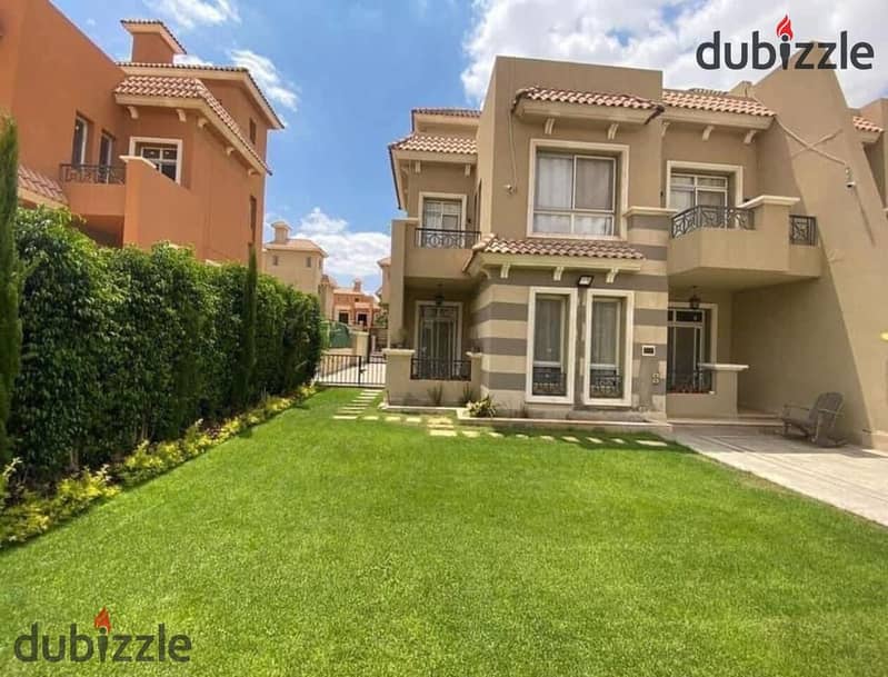 Twin house for sale at a bargain price in NEYOUM OCTOBER Compound, in the best location in October, next to Al Sa'id Club and Mall of Arabia. 0