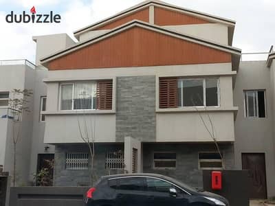 Townhouse in Dunes at an attractive price in Sheikh Zayed.