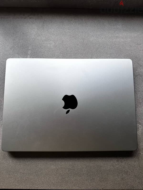 Apple MacBook M1 Pro 0