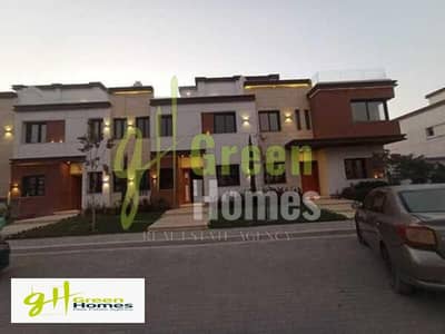 Prime Location Townhouse 173m in Azzar 2, New Cairo – With Installment