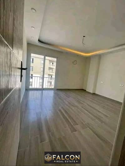 Apartment 110m fully finished with kitchen and air conditioners in front of City Center Almaza, Heliopolis