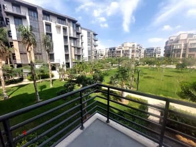 for sale in B8 madinaty apartment 128m garden view old total installment over 12 years