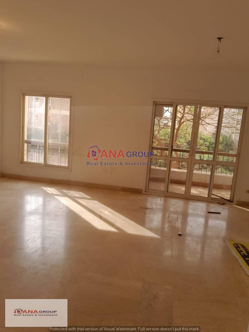 Cheap rent price of an apartment for rent in the first phase Beverly Hills Sheikh Zayed, the area of the apartment is 150 m First round 3-Bed 2 bathro 0