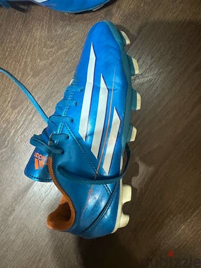 football shoes adidas