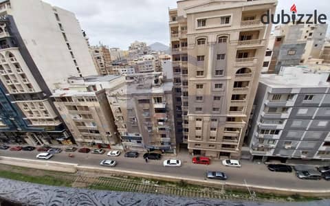 Furnished apartment for rent 140m Laurent (directly on the tram)