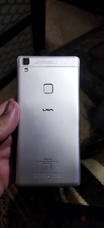 هاتف lava A1