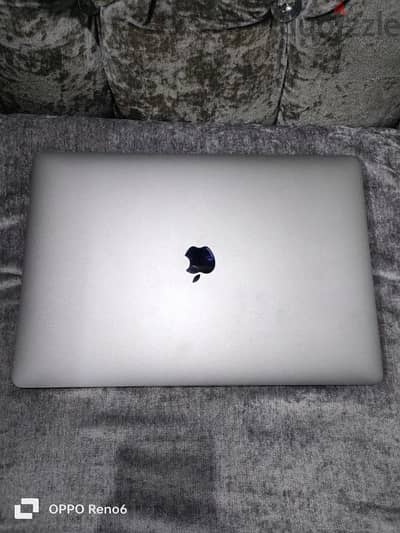 MacBook Pro 16 inch 2019