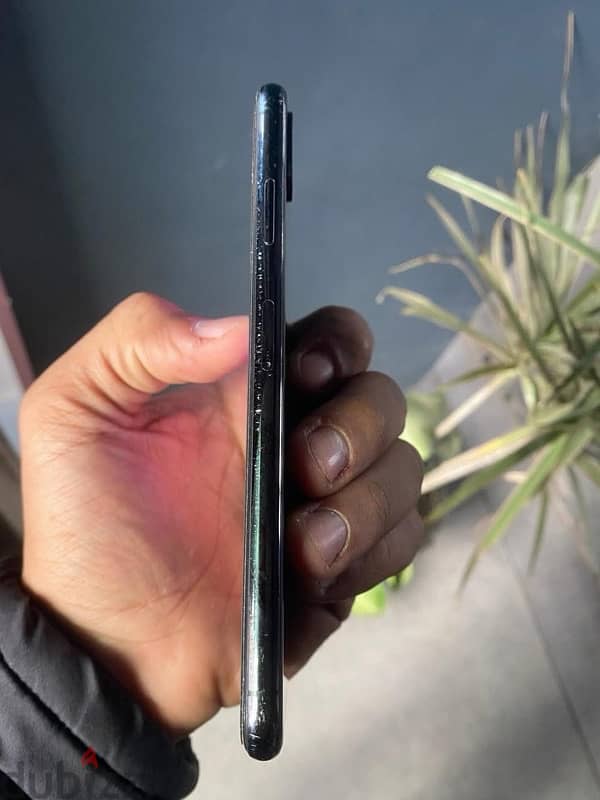 xs max 256 battery 79 5