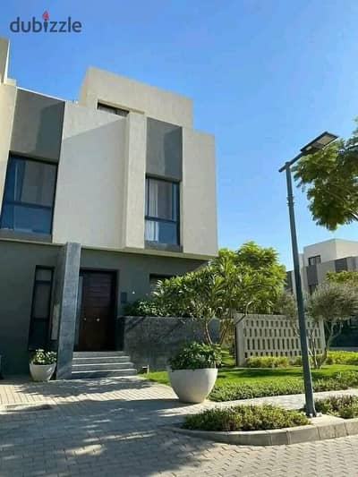 Townhouse prime location for sale Al burouj - El shorouk city