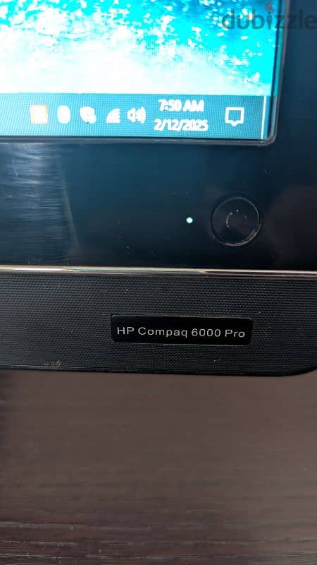 كمبيوتر كامل بالشاشة All in one Hp 3