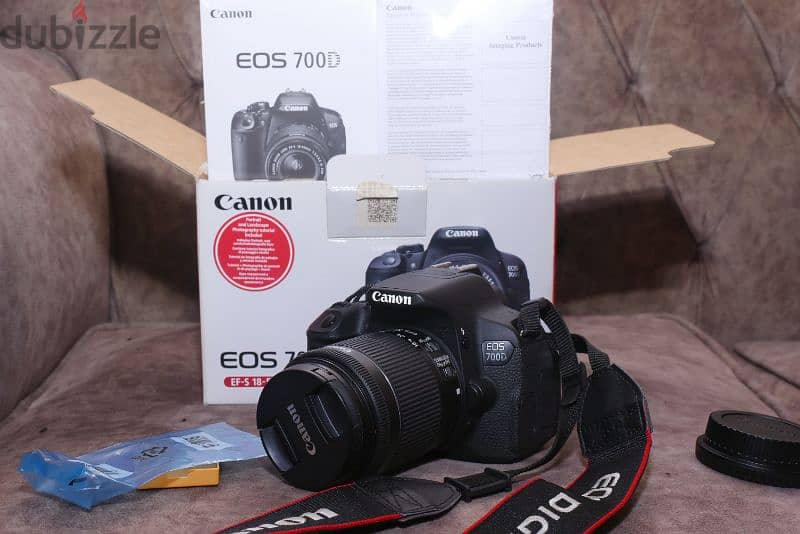 canon 700d like new 0