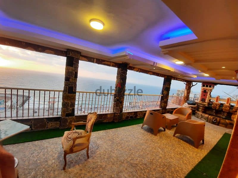 شقة بالروف في ستانلي على البحر 220 م مكيفة sea view (stanly roof) 0