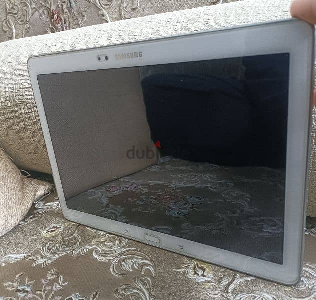 للبيع تابلت Samsung Galaxy tab pro 4 ب حاله جيده جدا 1