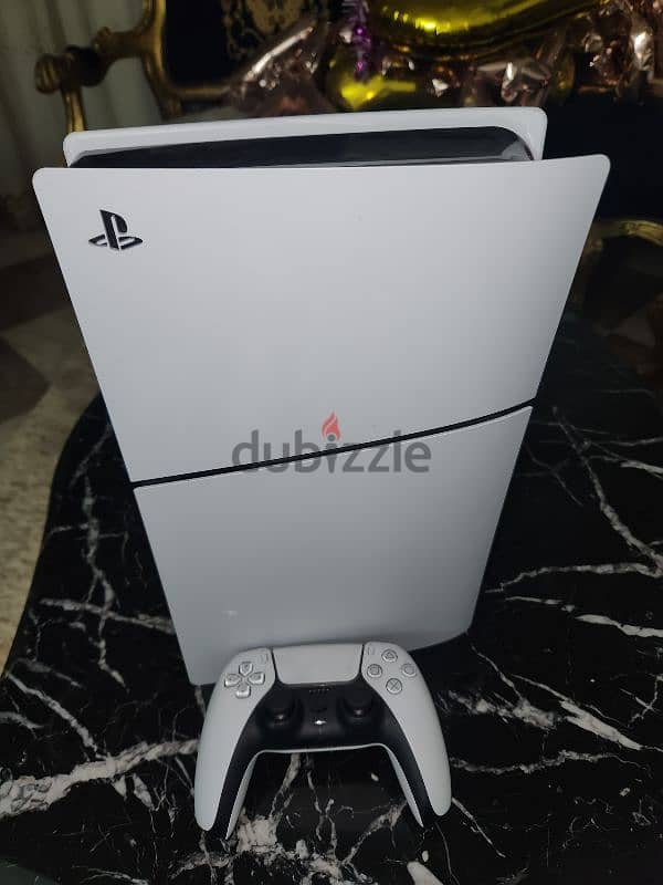 PS5 slim with hard drive 0