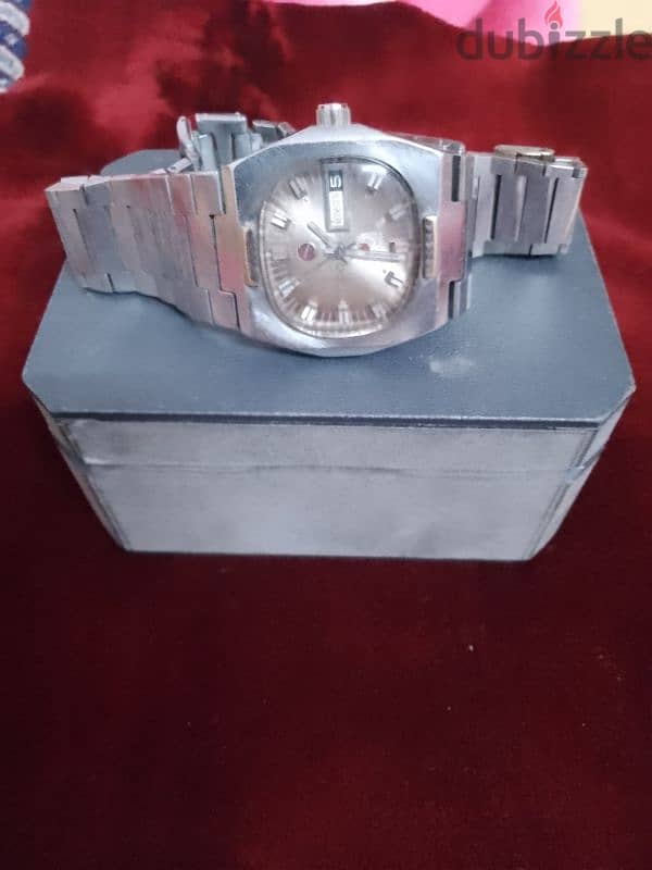 2 ساعه  RADO أتوماتيك 9