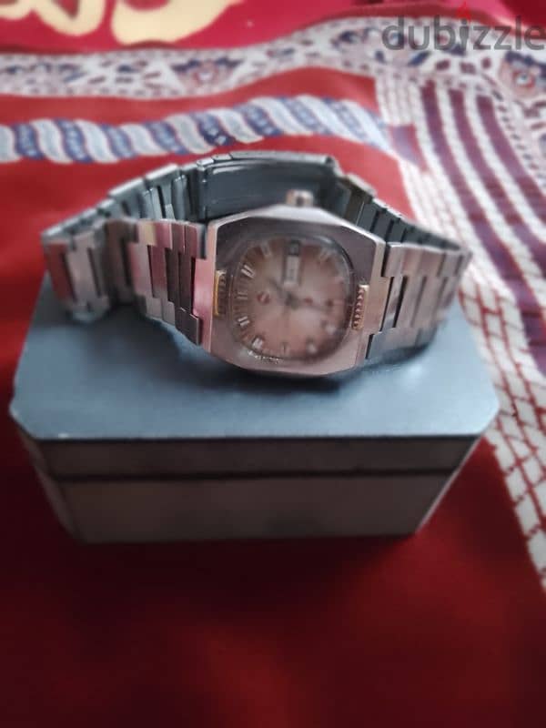 2 ساعه  RADO أتوماتيك 12