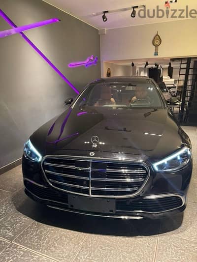 Mercedes-Benz S450 2023