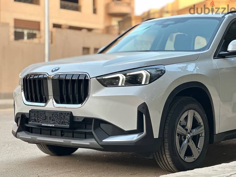 BRAND NEW BMW X1 2023 0