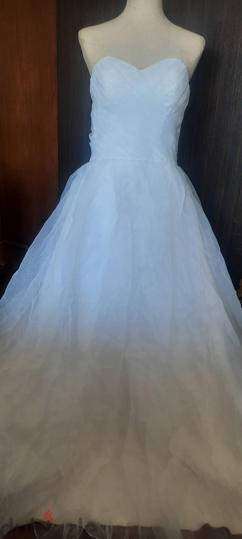 Wedding dress and veil 2