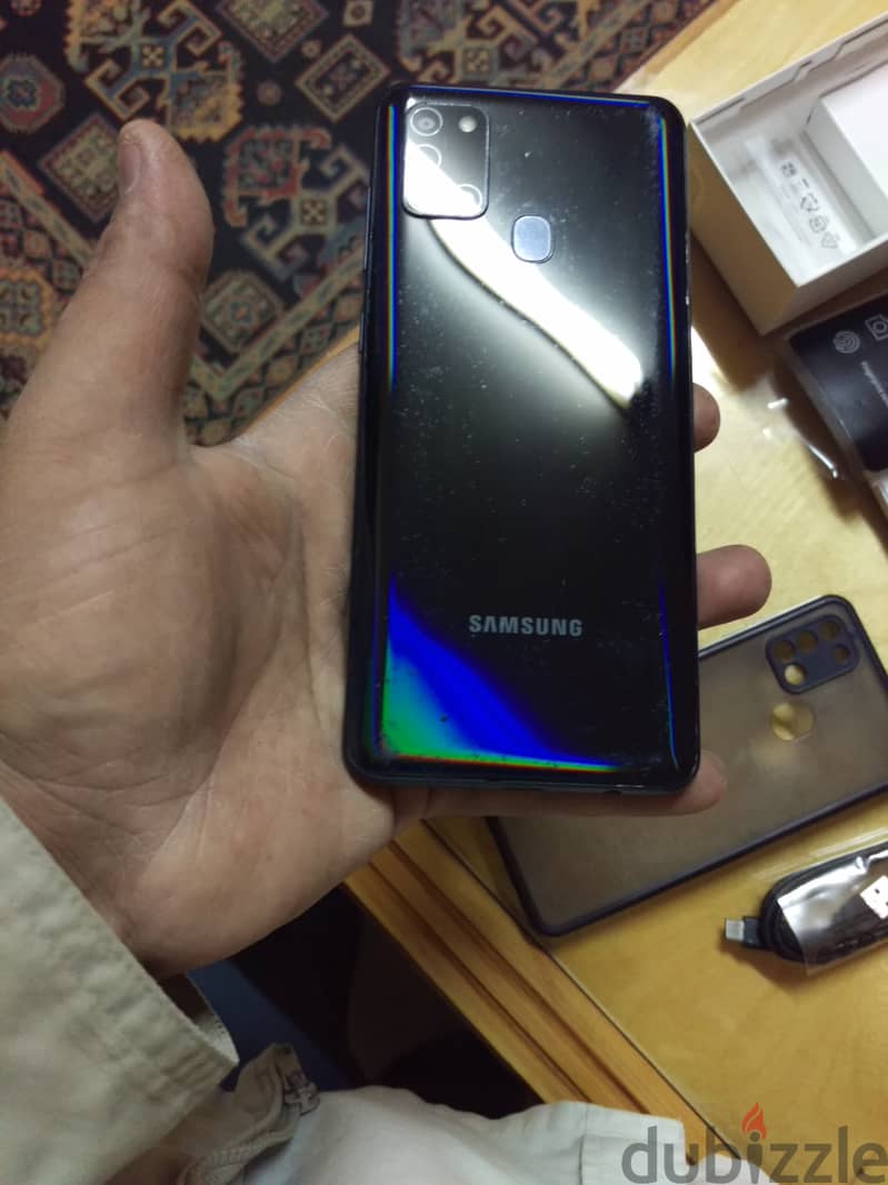 Samsung A21s حاله جيده جدا بالكرتونه + بلوتوث ميني جديده 1