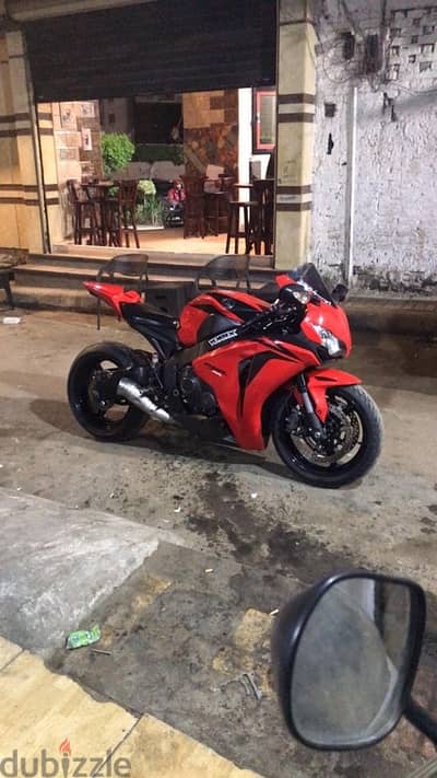 cbr rr 1000